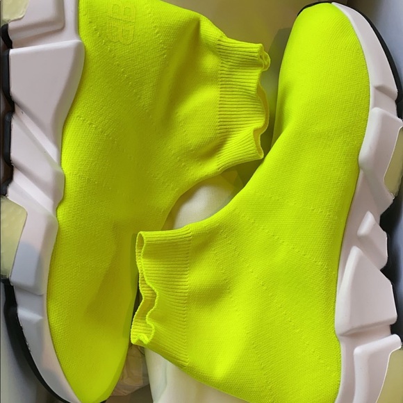Balenciaga
 Green sock sneaker - Picture 1 of 1